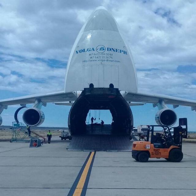 FRANCO ESTIBAJES Y CARGAS