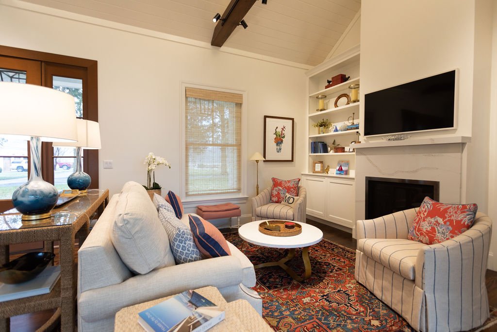 Simply Wesley - Annapolis, MD - Take a Peek