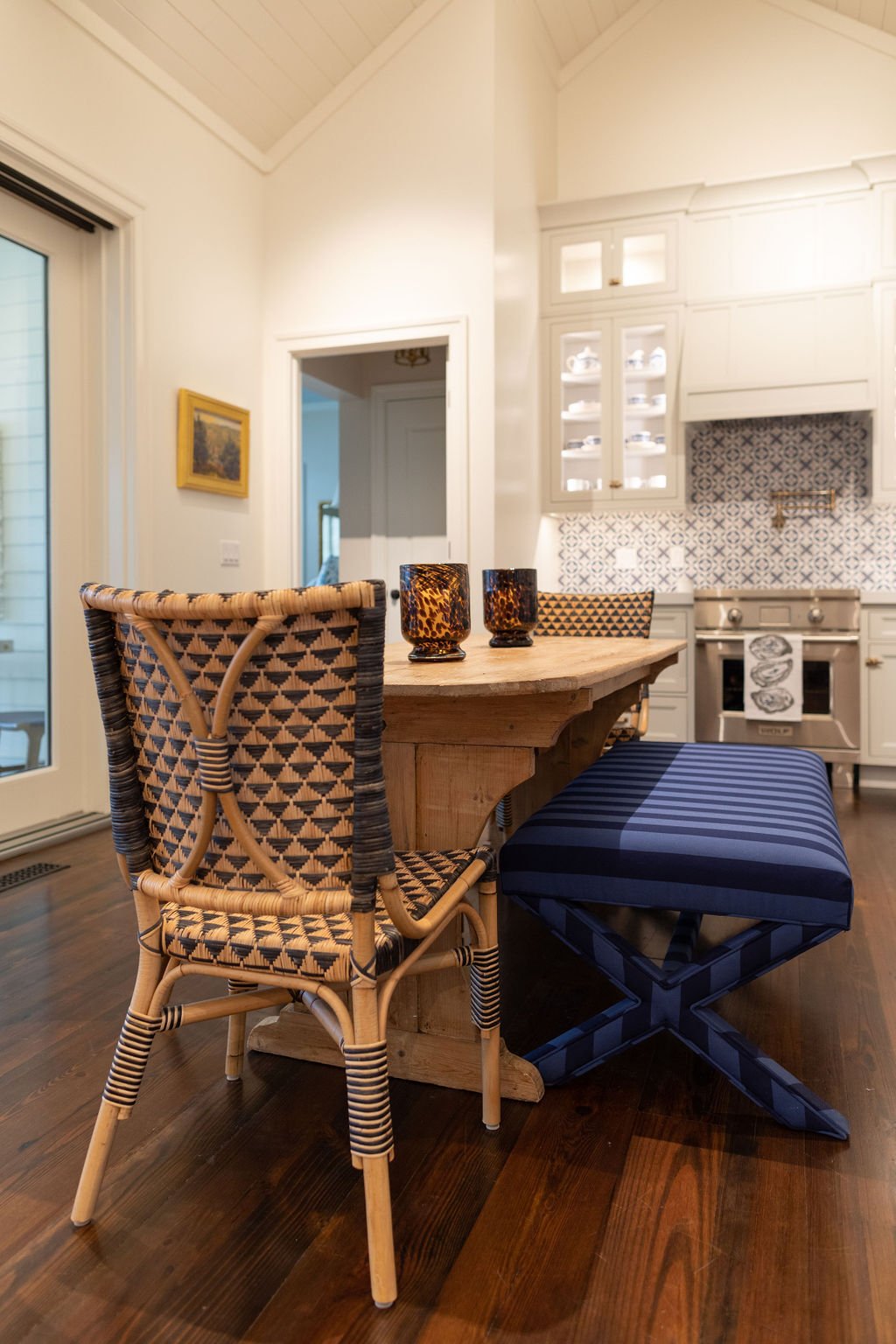 Simply Wesley - Annapolis, MD - Take a Peek