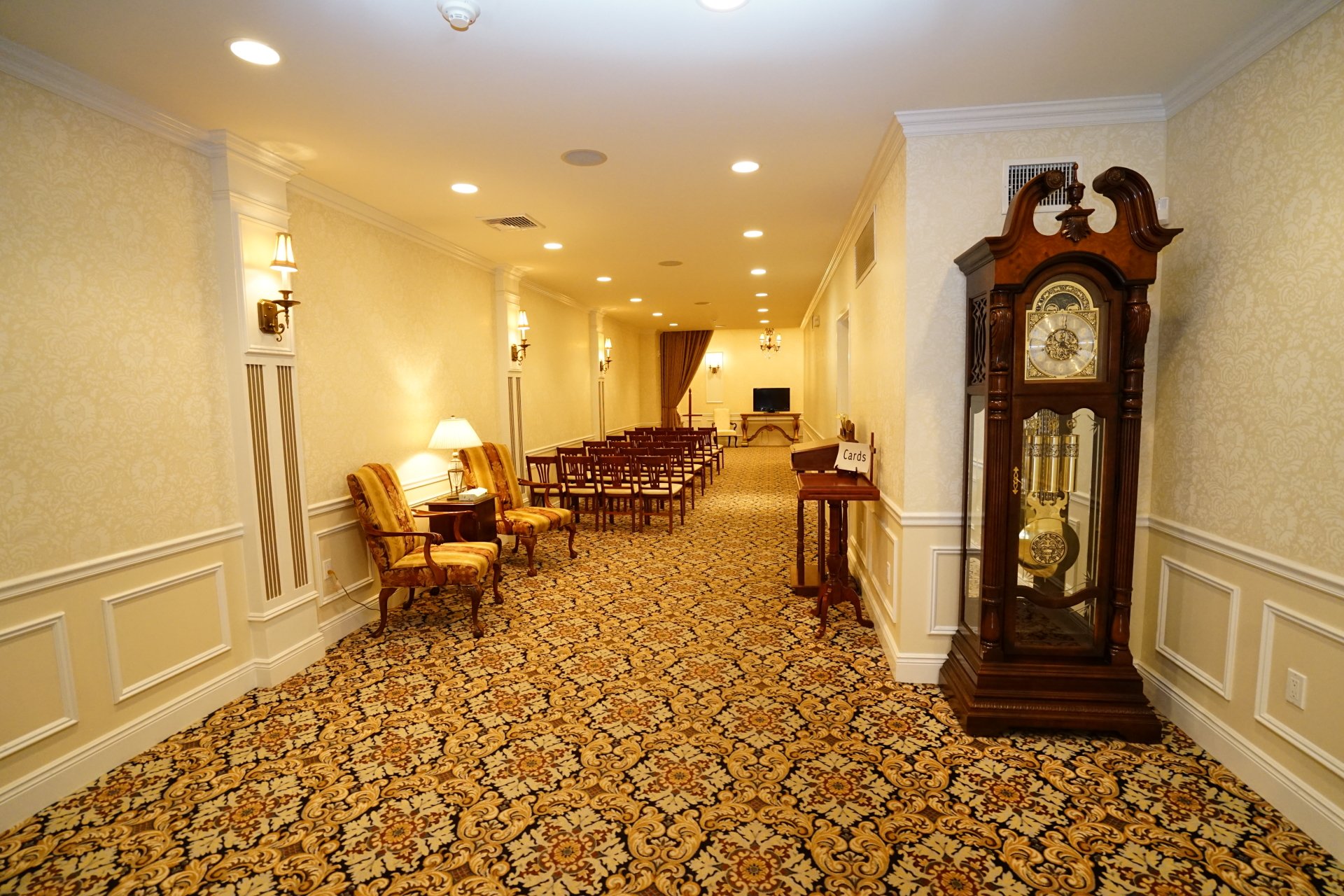 Our Facility Is extremely well kept and high class.