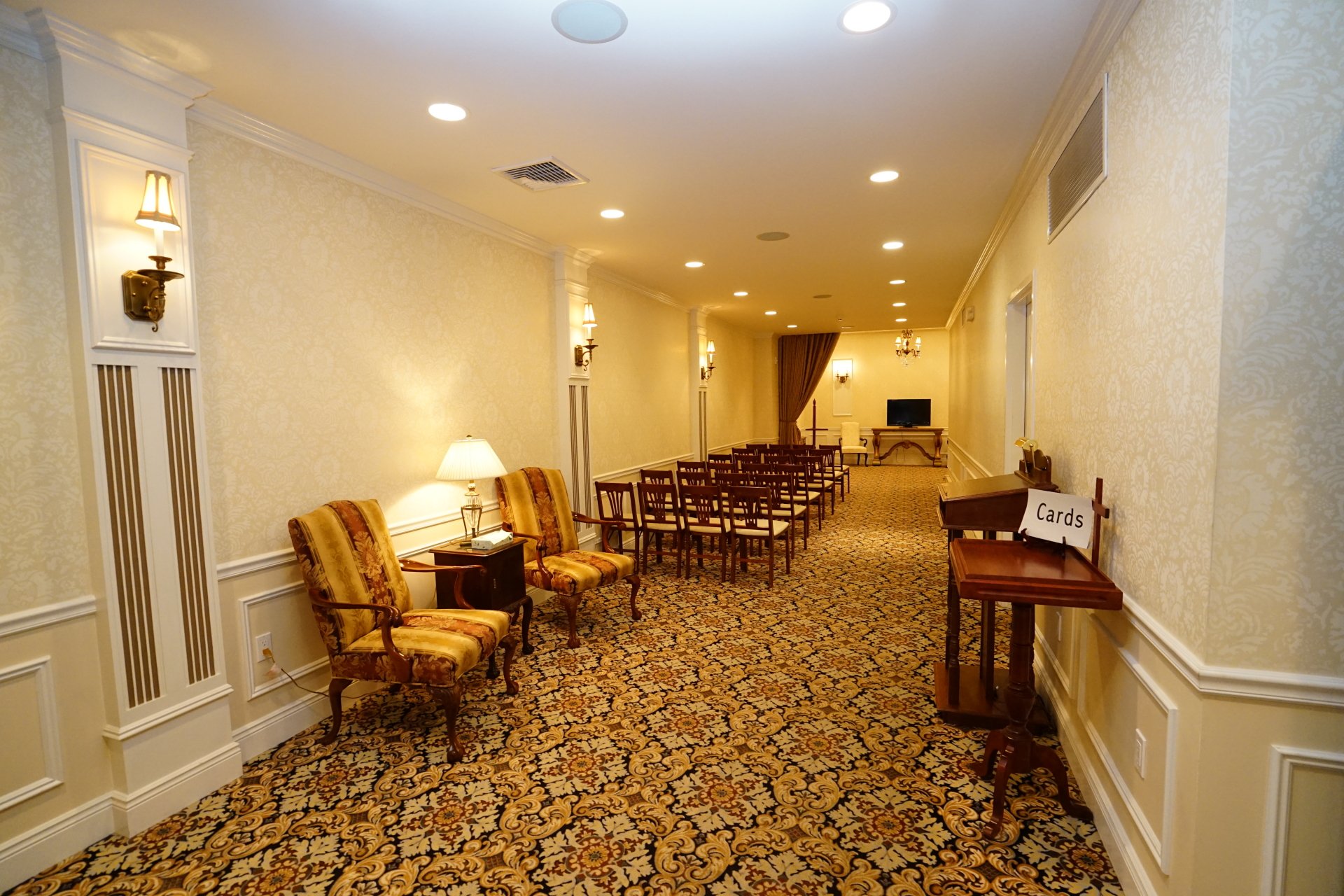 Our Facility Is extremely well kept and high class.