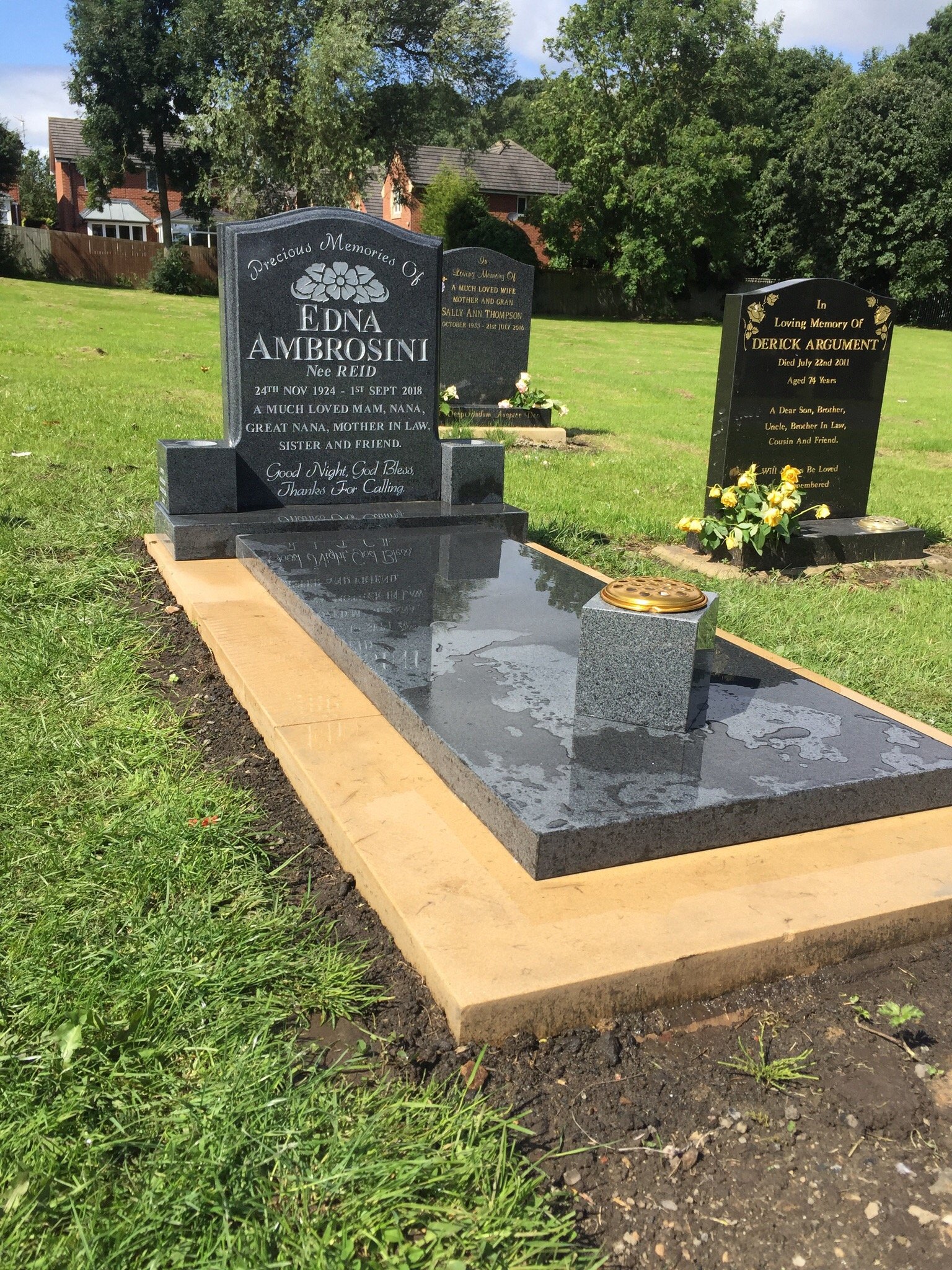 Gallery Auckland Memorials — Auckland Memorials