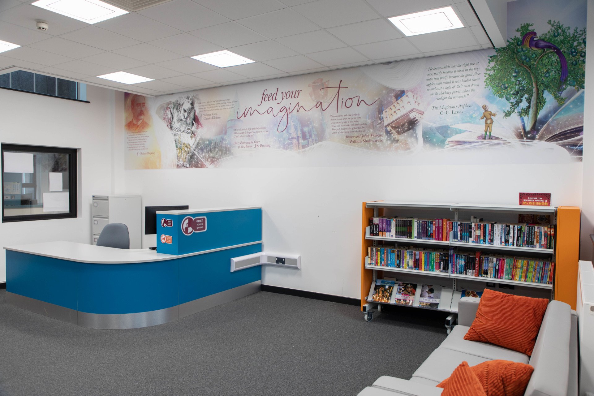 Graphic design, large format printing and feature walls UK: Fusional