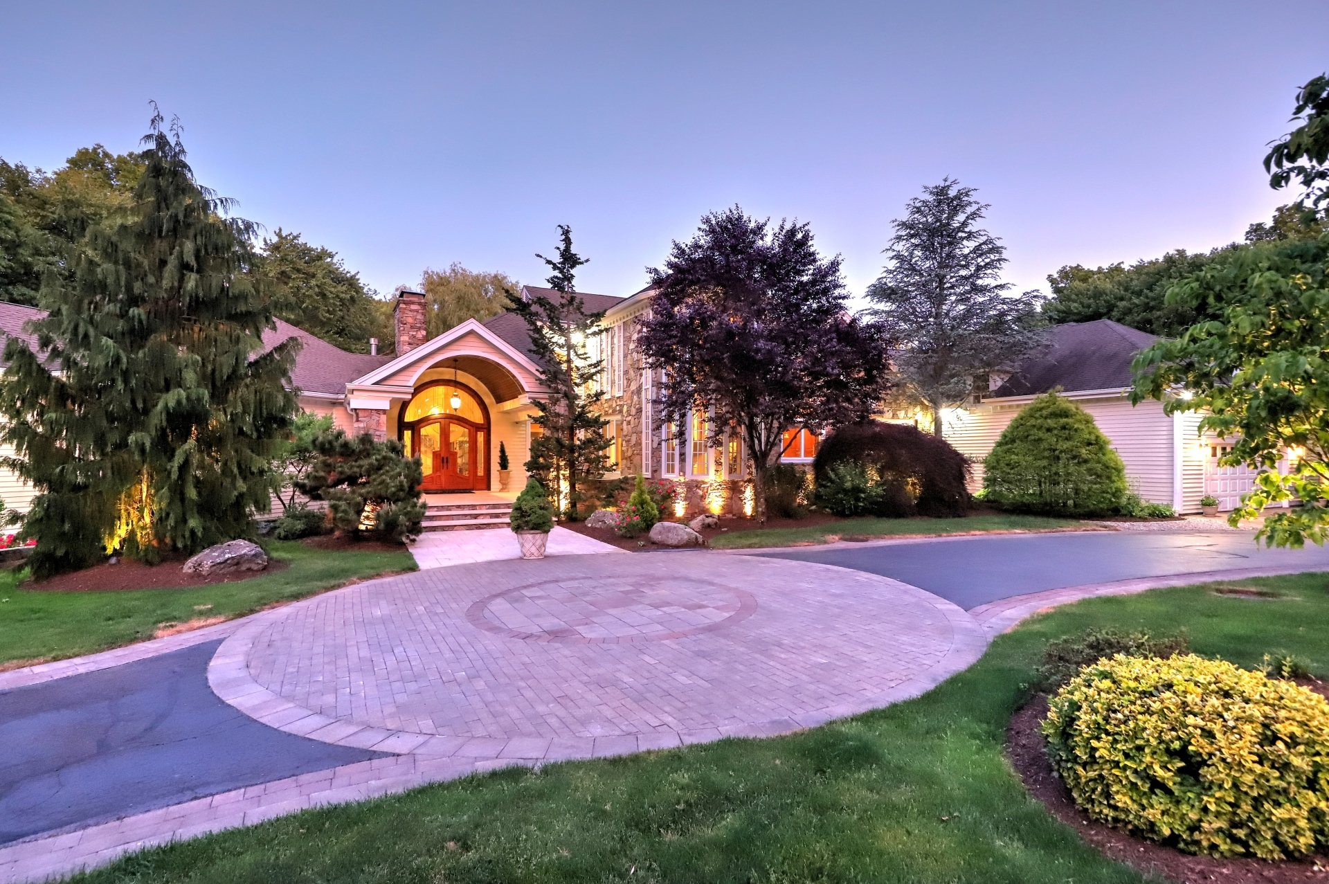 For Sale 133 Wildrose Rd, Orange CT 06477