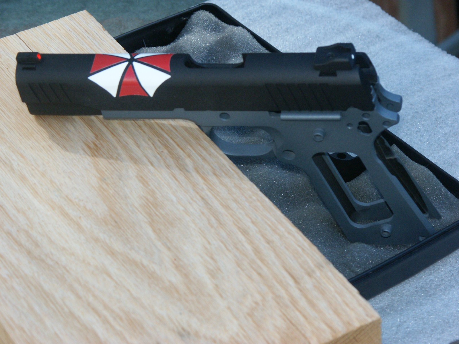Umbrella Corp 1911