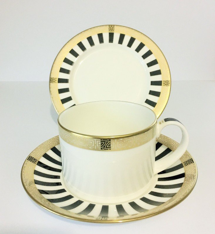 ROYAL CROWN DERBY TABLEWARE SATORI BLACK