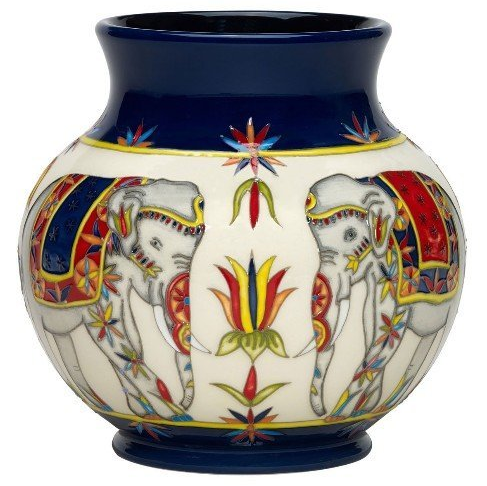 MOORCROFT 2018, THE BEAUTY PARADE VASE