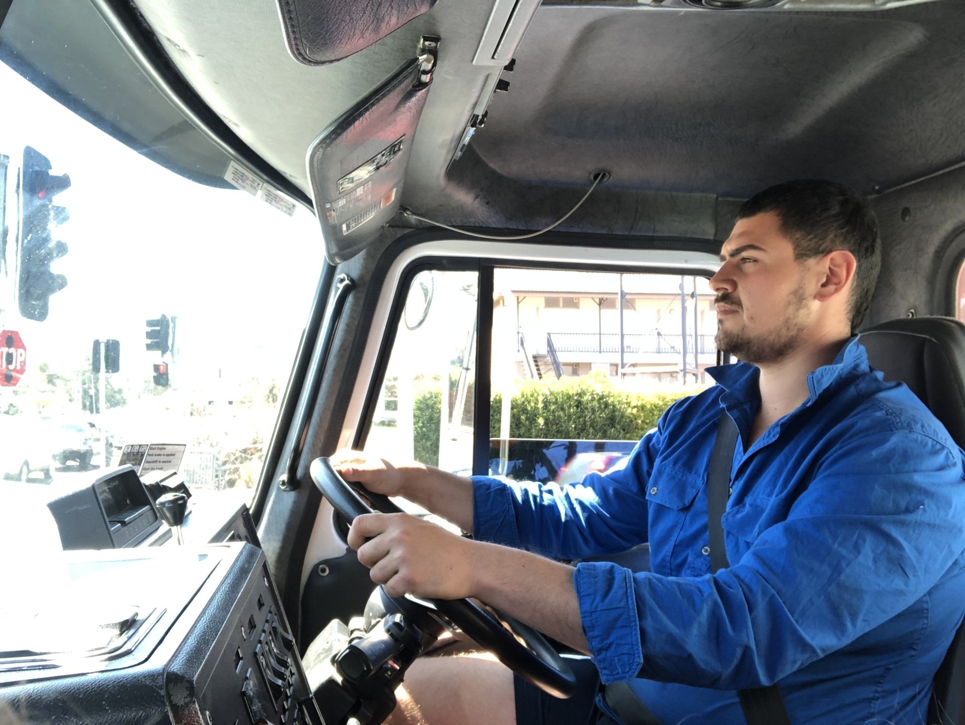 Driving school Tamworth Compass / Drivetrain Learn to drive today.