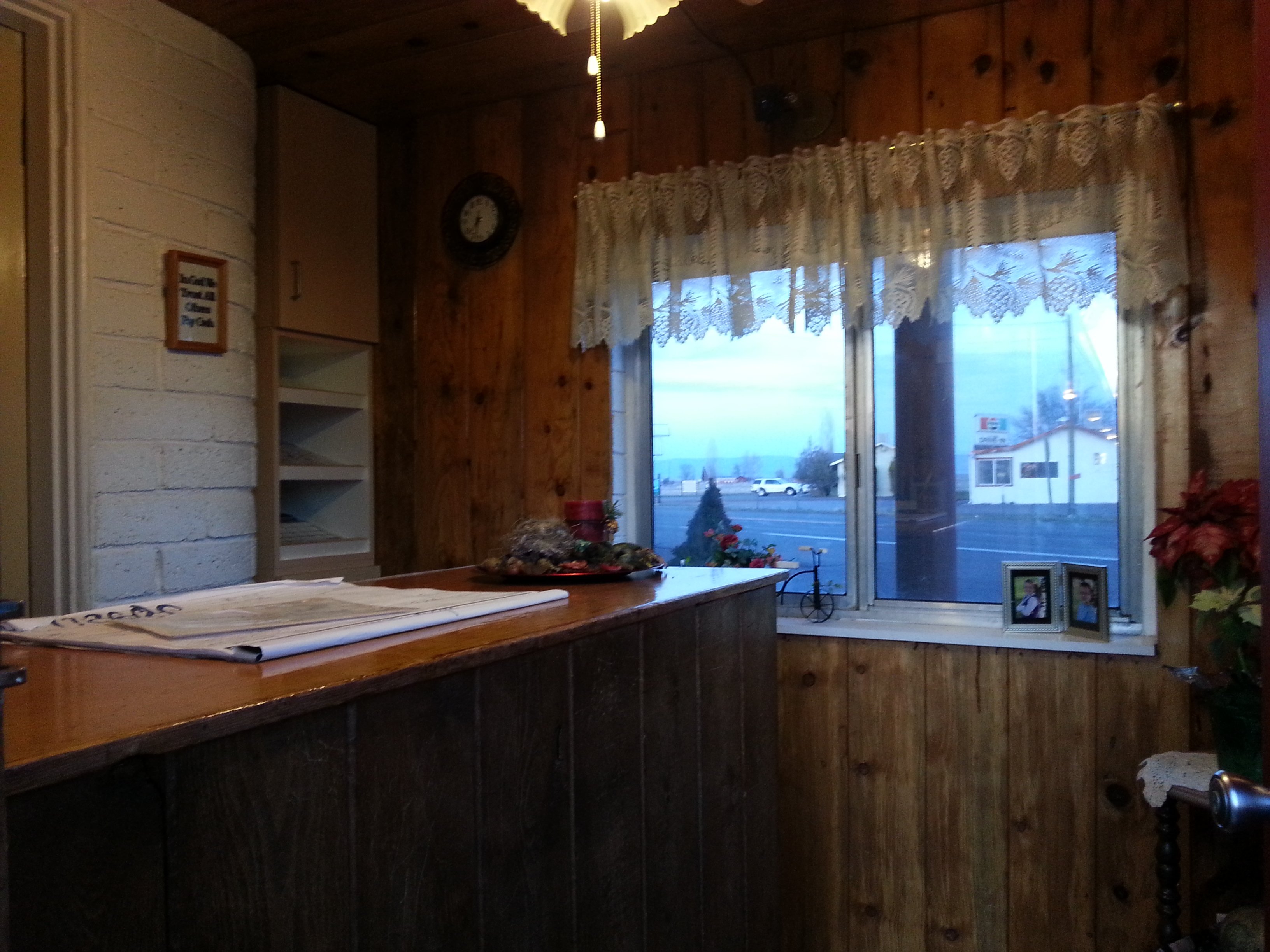 Bieber Motel Stay overnight Bieber, CA