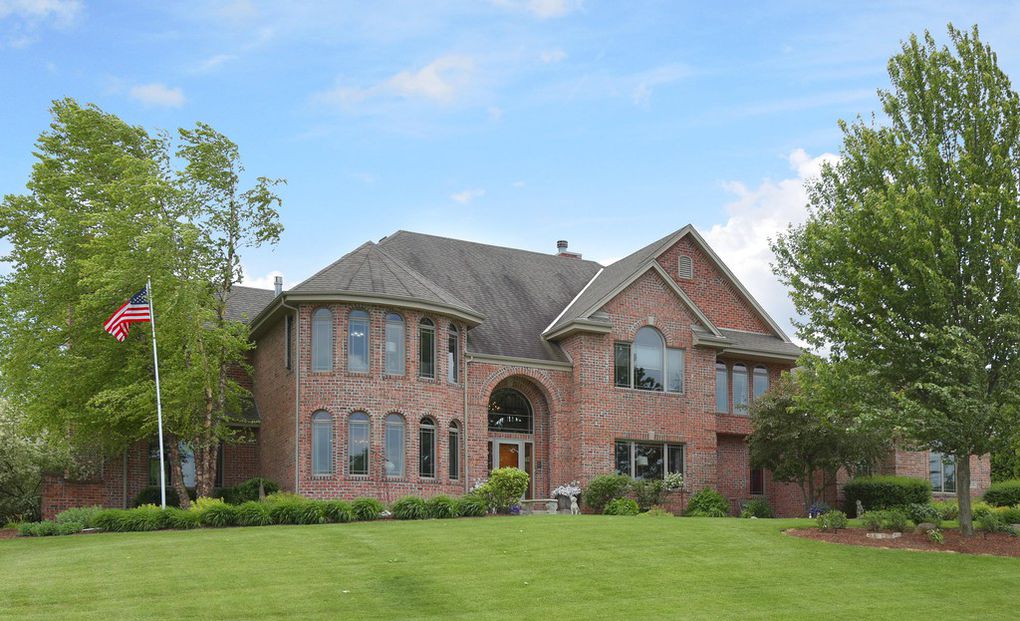 Lake Country Homes Oconomowoc, WI Pat Bolger Realty