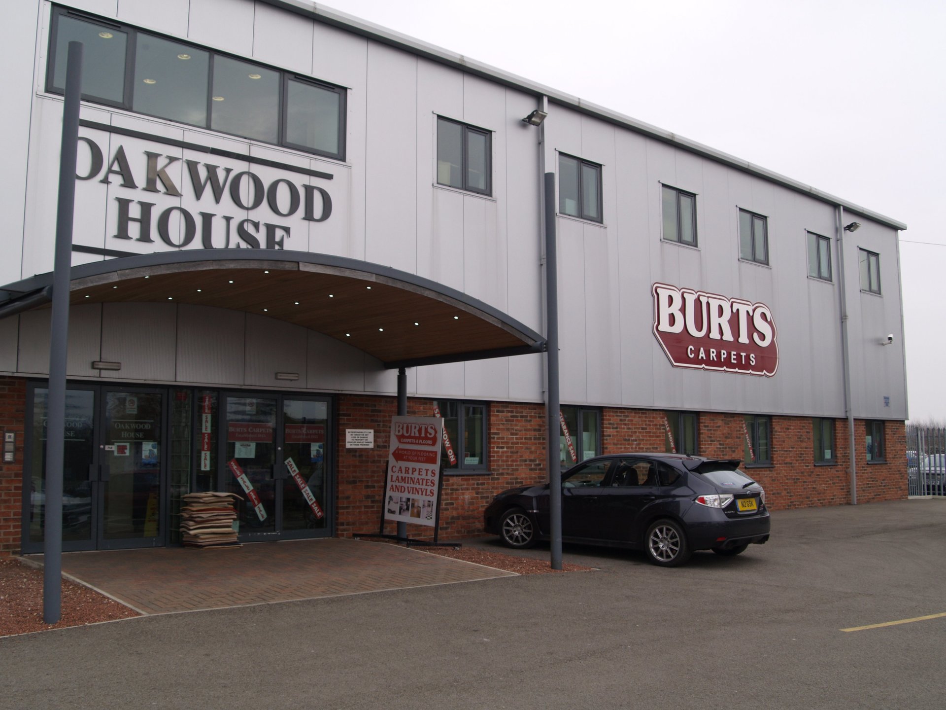 Burts Carpets & Flooring Carpet, Vinyl, LVT, Karndean Showroom