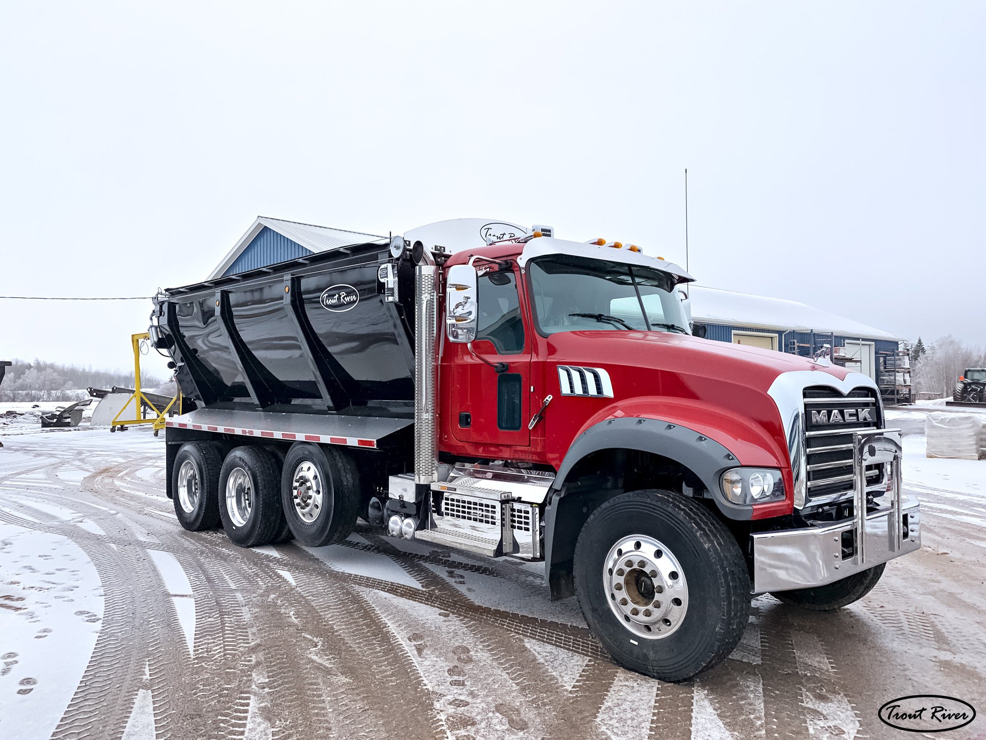 Trout River Industries Live Bottom Trailers