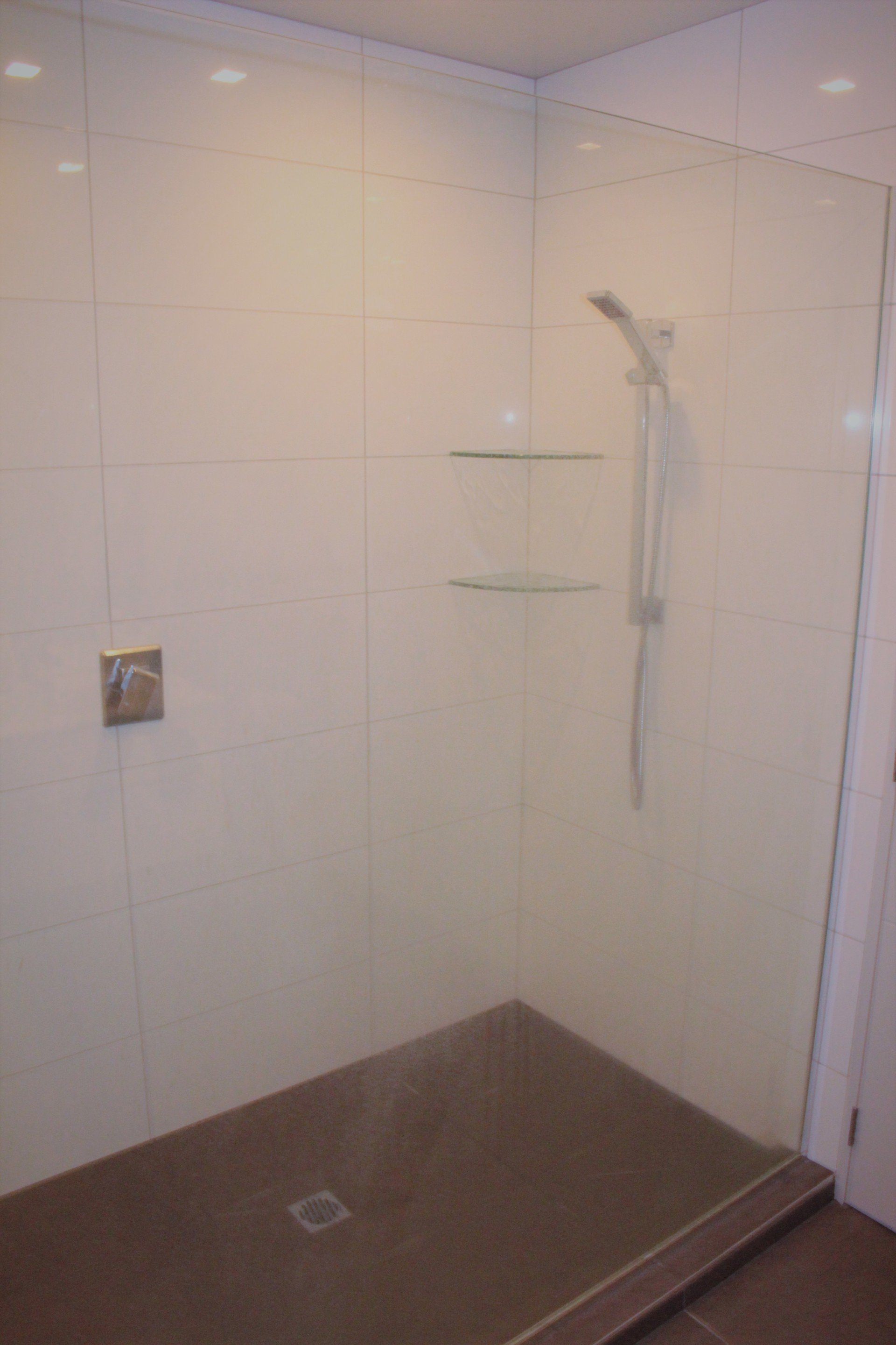 Shower Glass in Christchurch Easy Clean Glass Solutions Limited