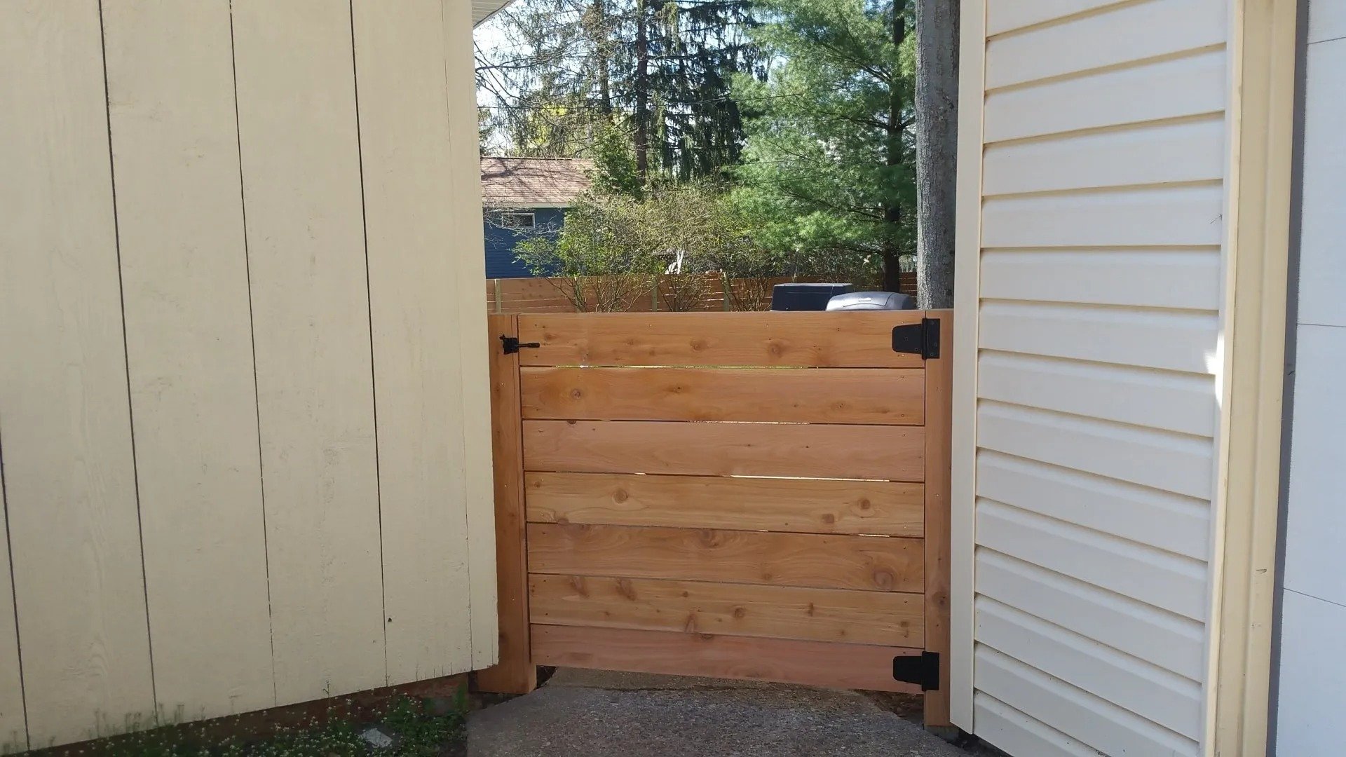 Wood Fence Grand Rapids, MI MetroFence