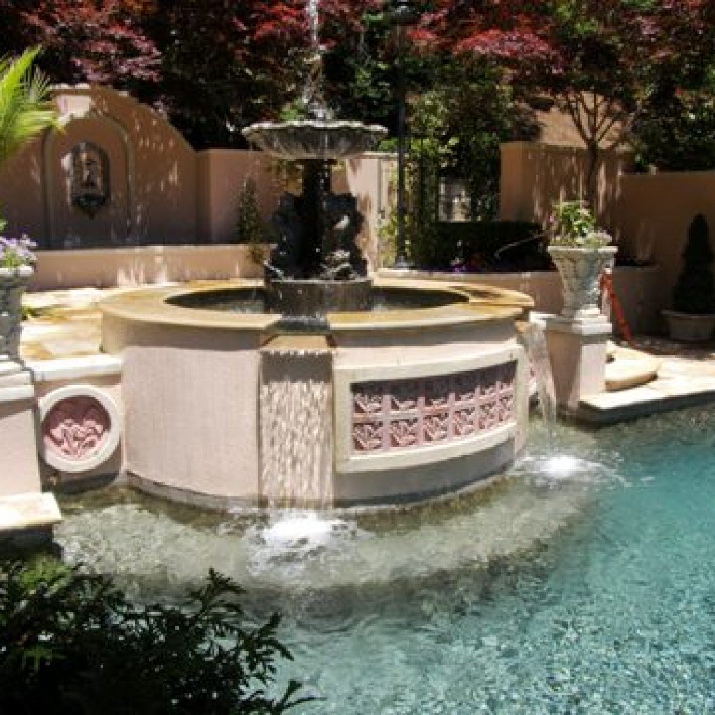 Fountains Greenville SC Aqua Blue Pools