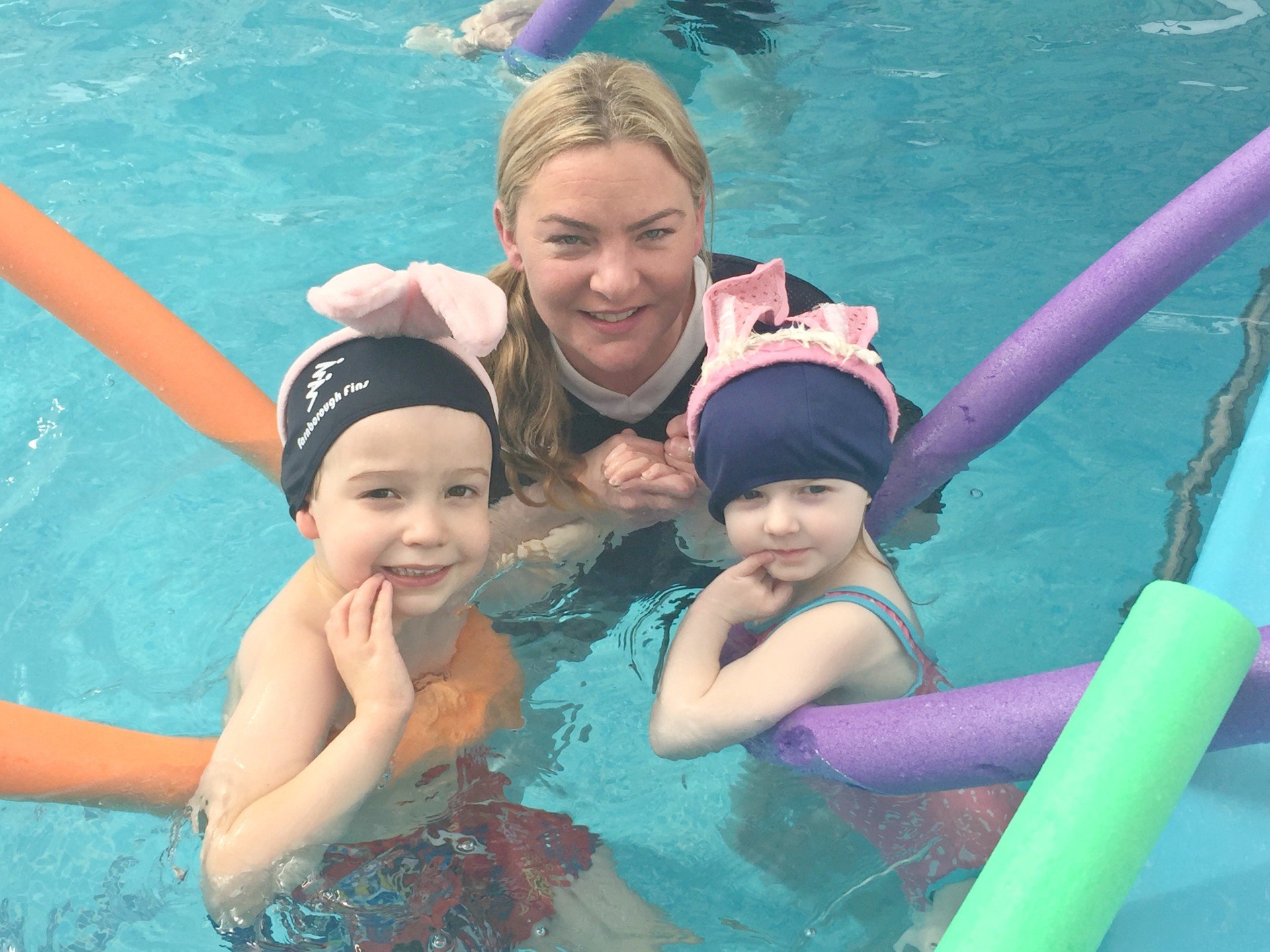 Fins Swimming Club Swimming lessons Farnborough, Camberley and