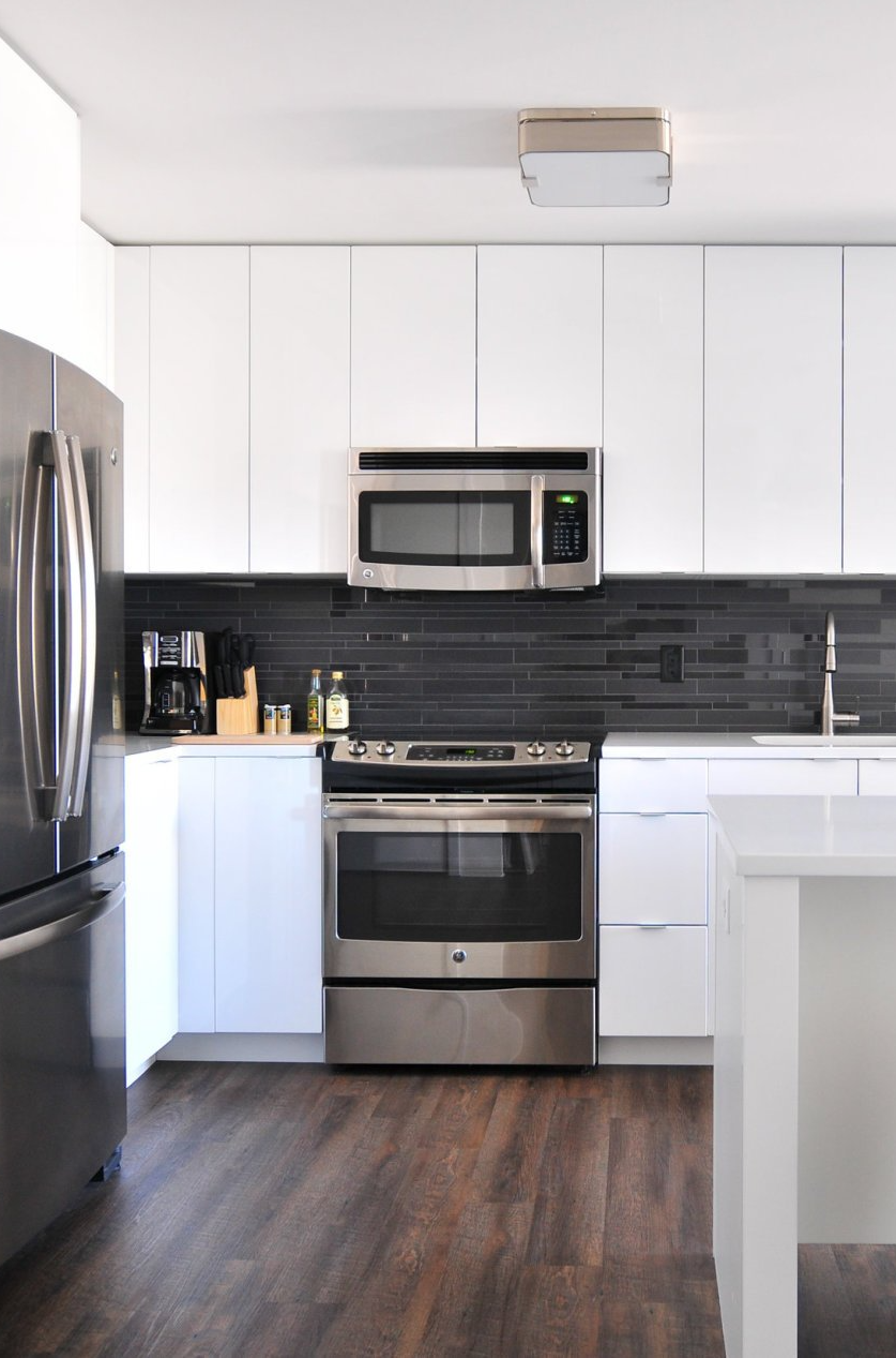 Oven's & Hobs Professionally Cleaning Crystal Oven Cleaning