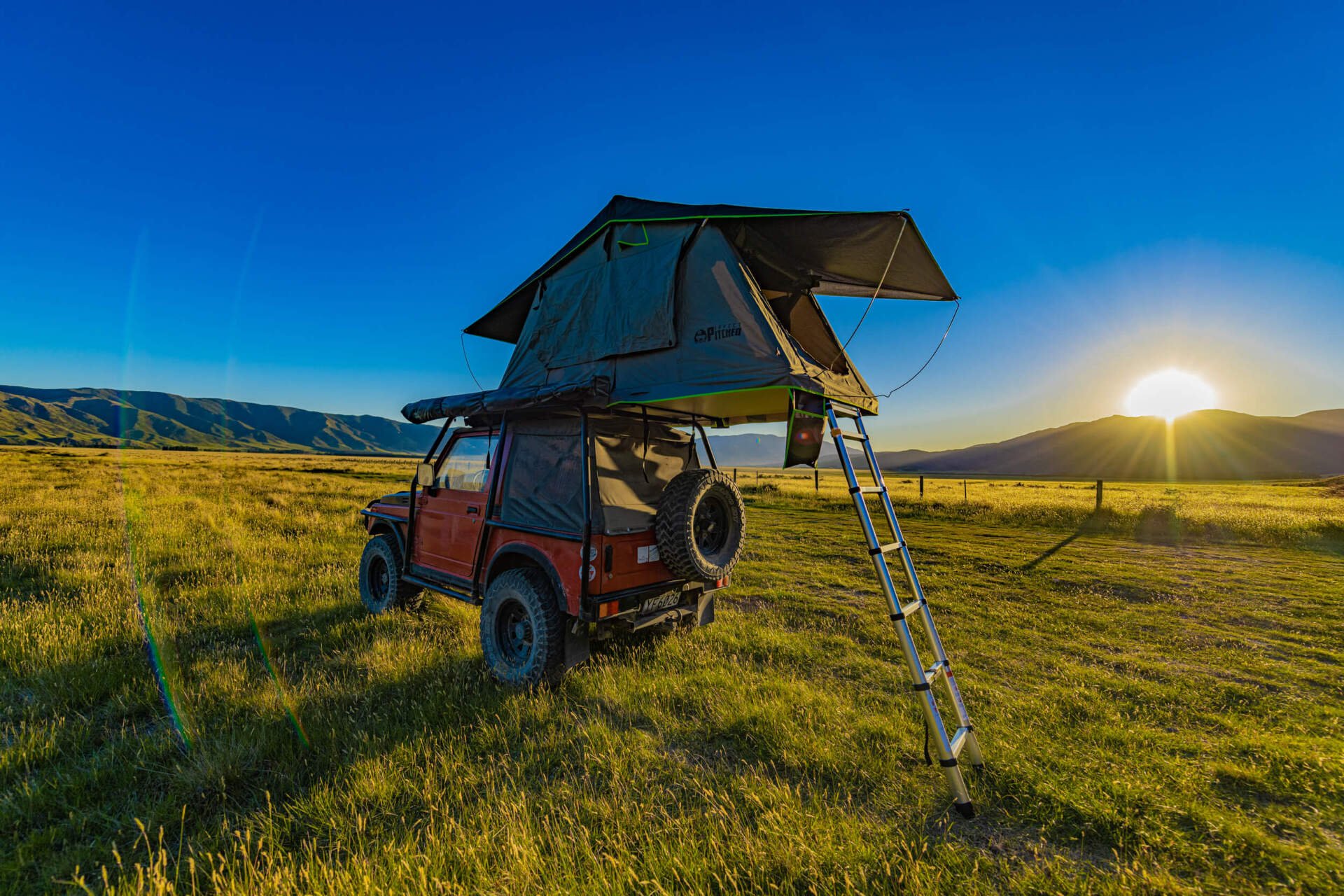 Roof Top Tents for sale in New Zealand Car & Vehicle Tent Top