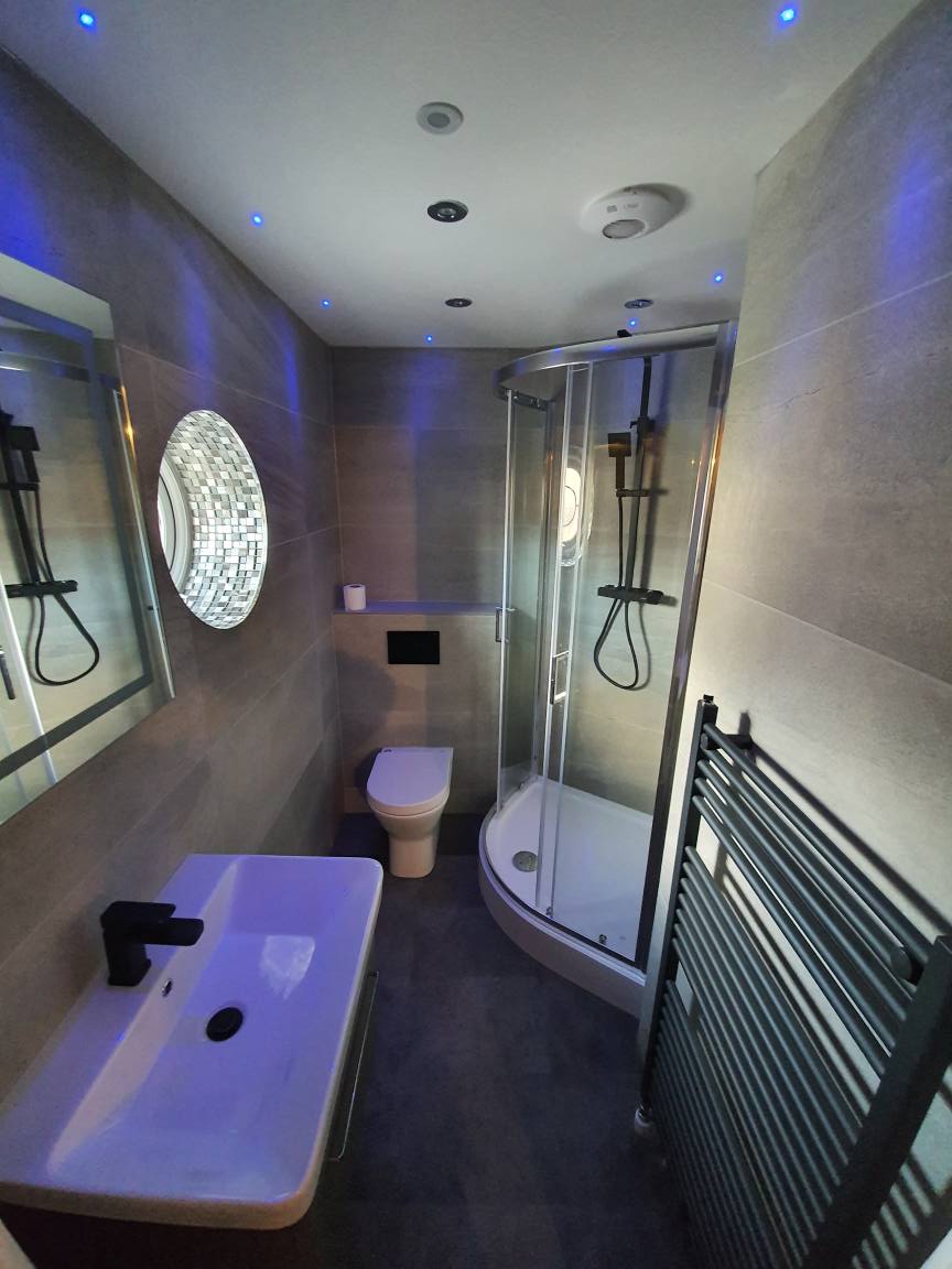 Previous bathroom and kitchen projects from Unique Bathrooms