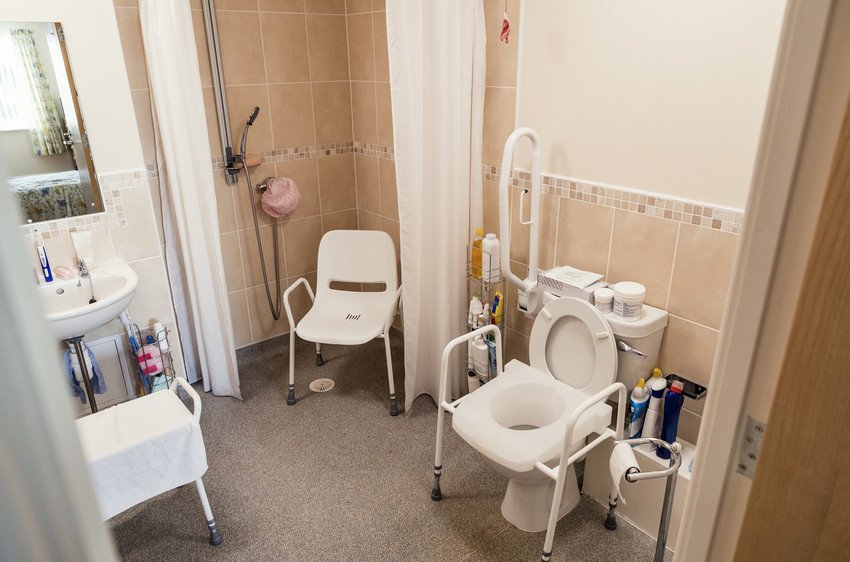 Mobility bathrooms Unique Bathrooms (Dorset) Ltd