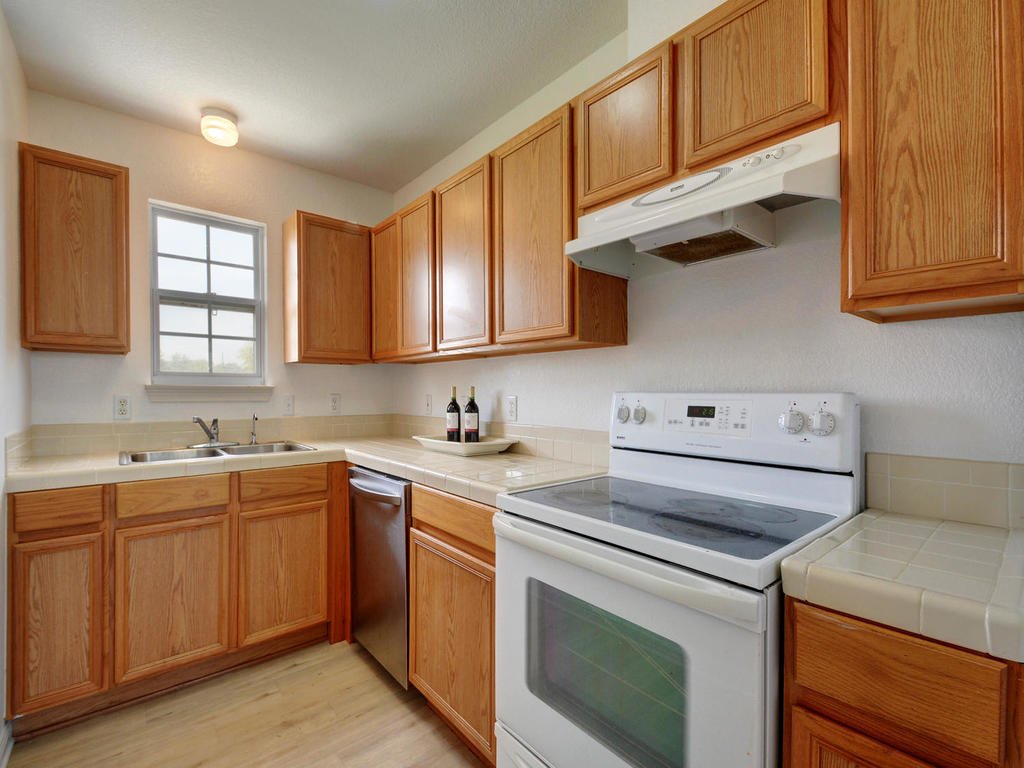 1207 Winding Trail Wimberley