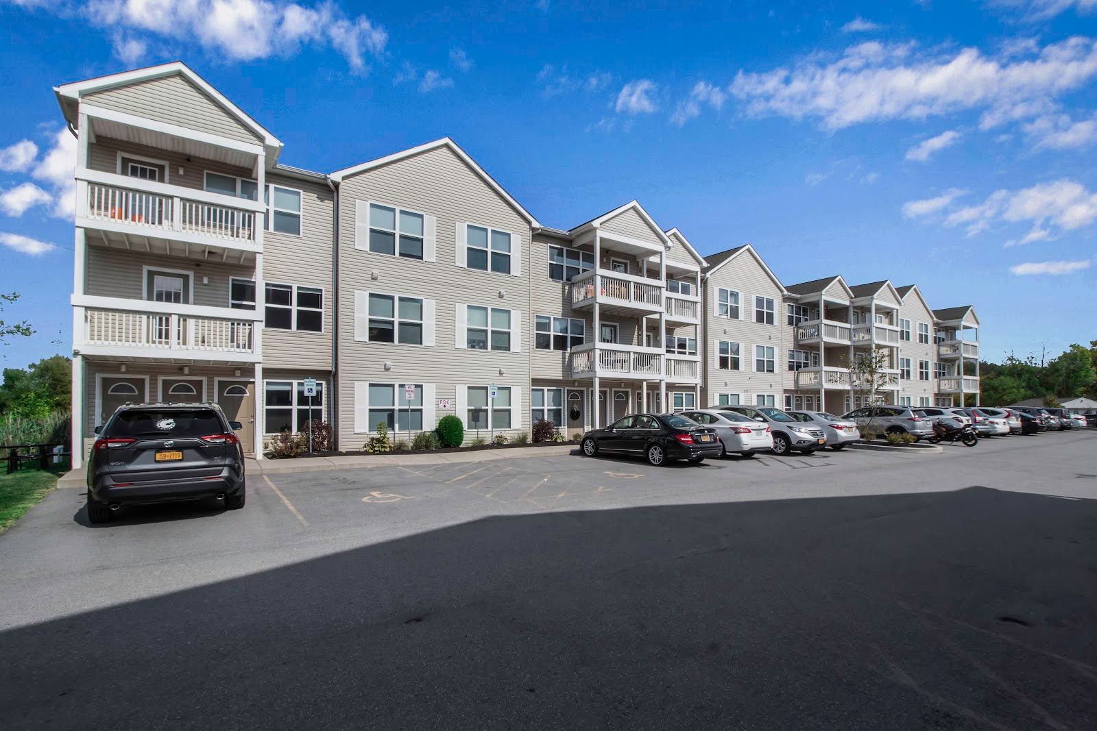 Wyse Properties Alexander Estates Open 3BD/3BA