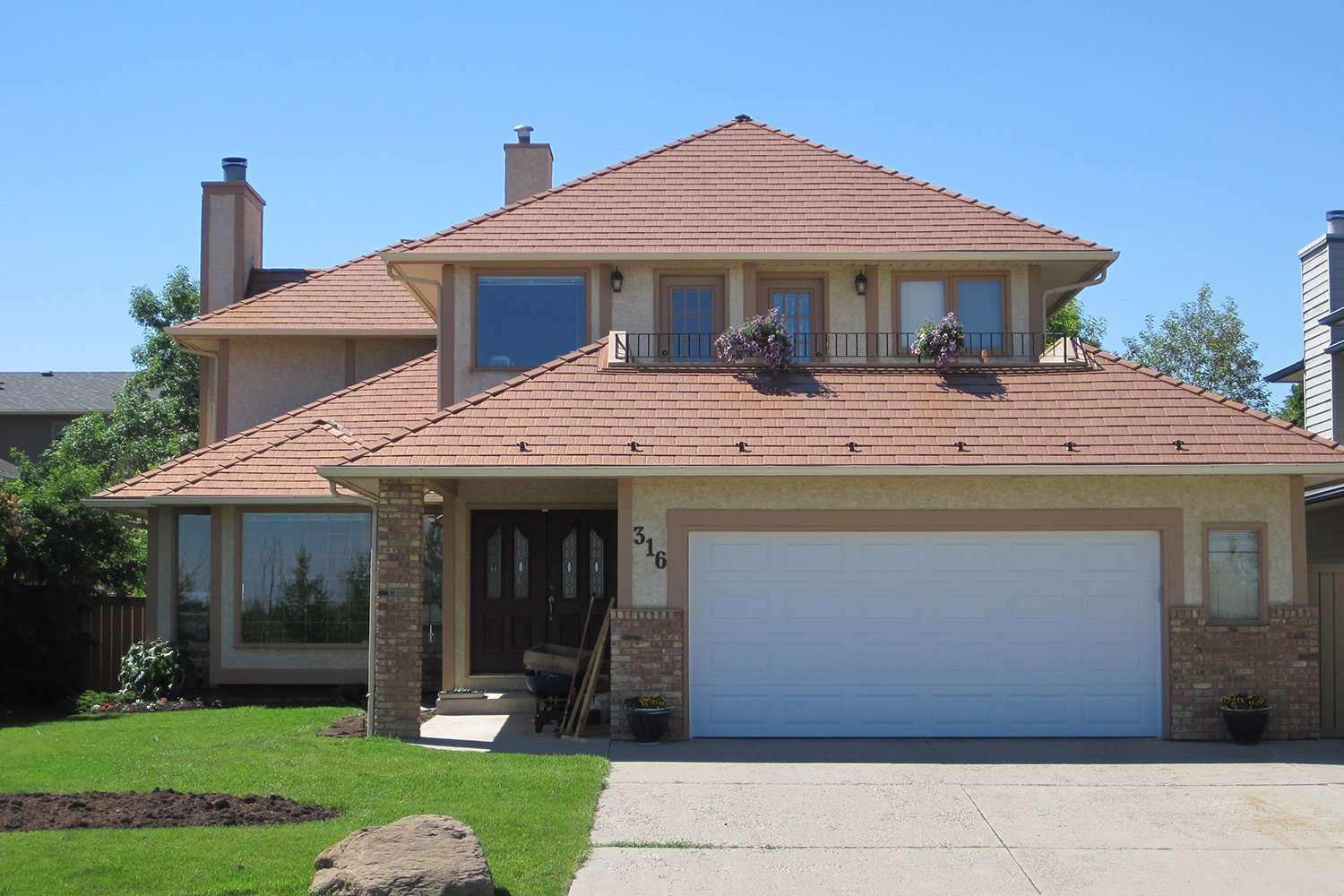 Alberta's BEST ROOF™ — Interlock® METAL ROOFING — Calgary / Edmonton