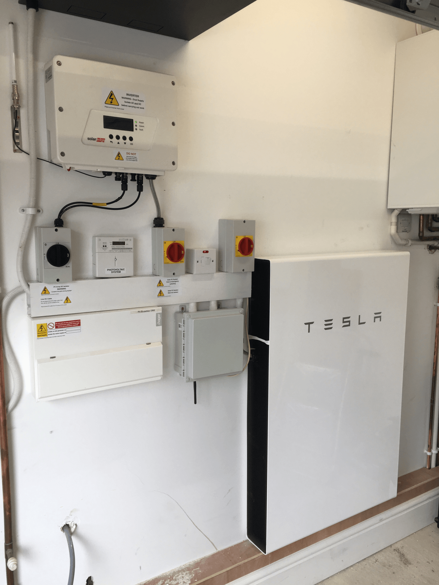 Tesla Powerwall battery fitters Sheffield Homeco Energy