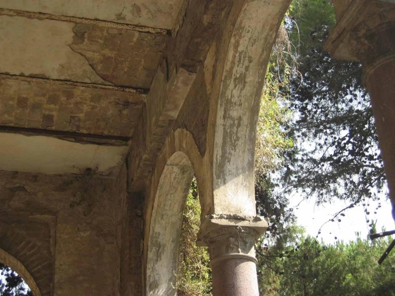 arcate porticati esterni