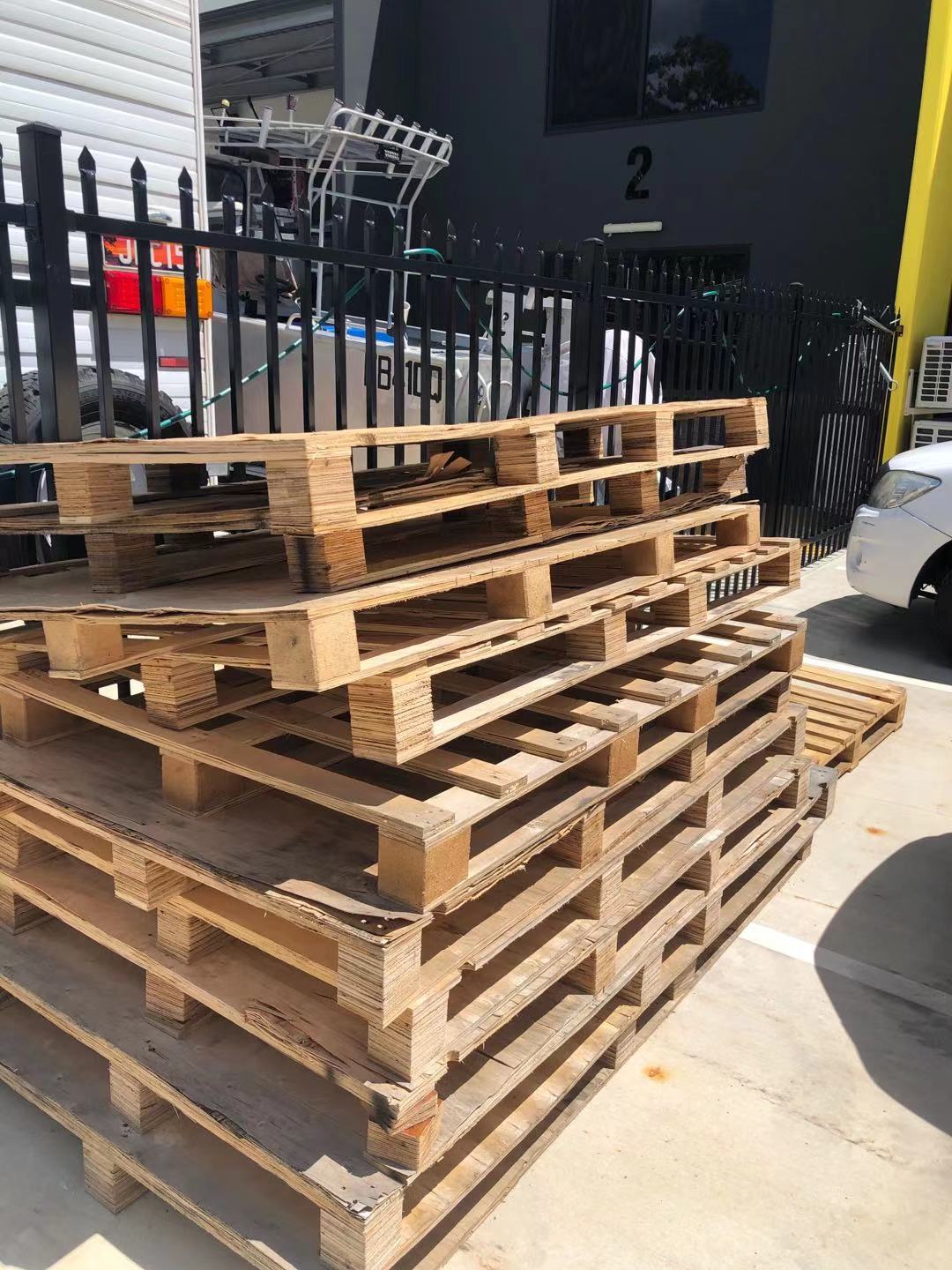 Brisbane Pallet Recyclers Buy and Sell Pallets