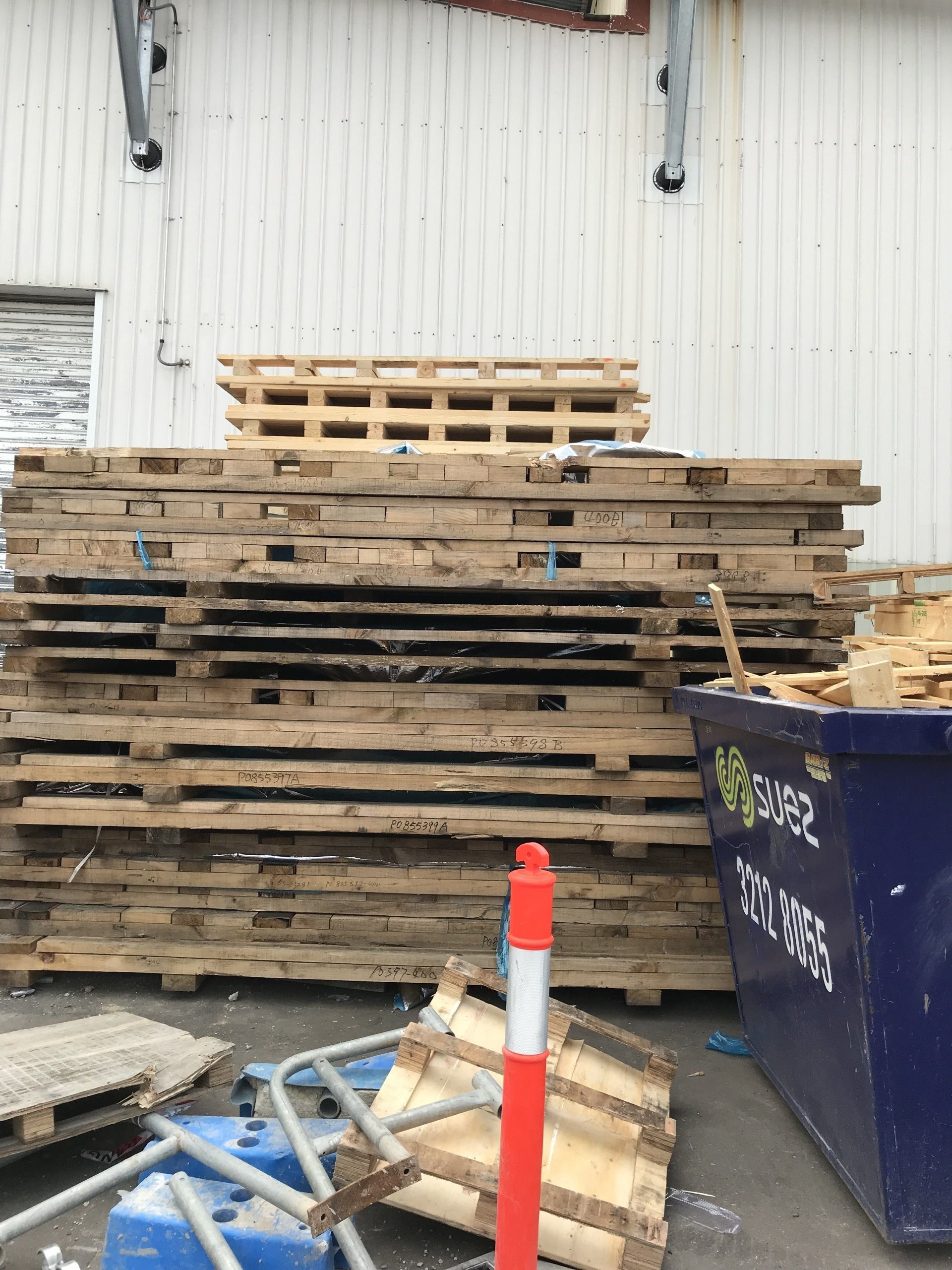 Brisbane Pallet Recyclers Buy and Sell Pallets