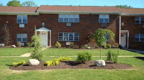 VILLAGE AT BORDENTOWN - Exterior