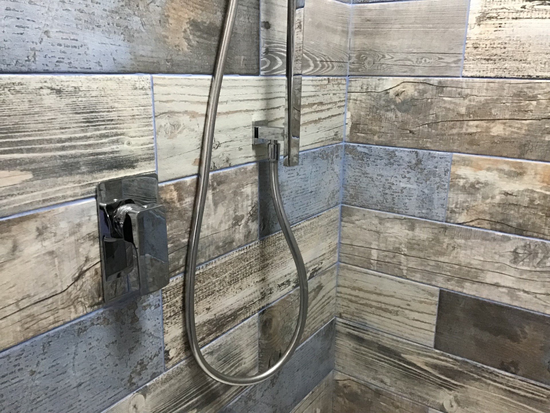 Kitchen and bathroom showroom in Hedge End | HTS Studios