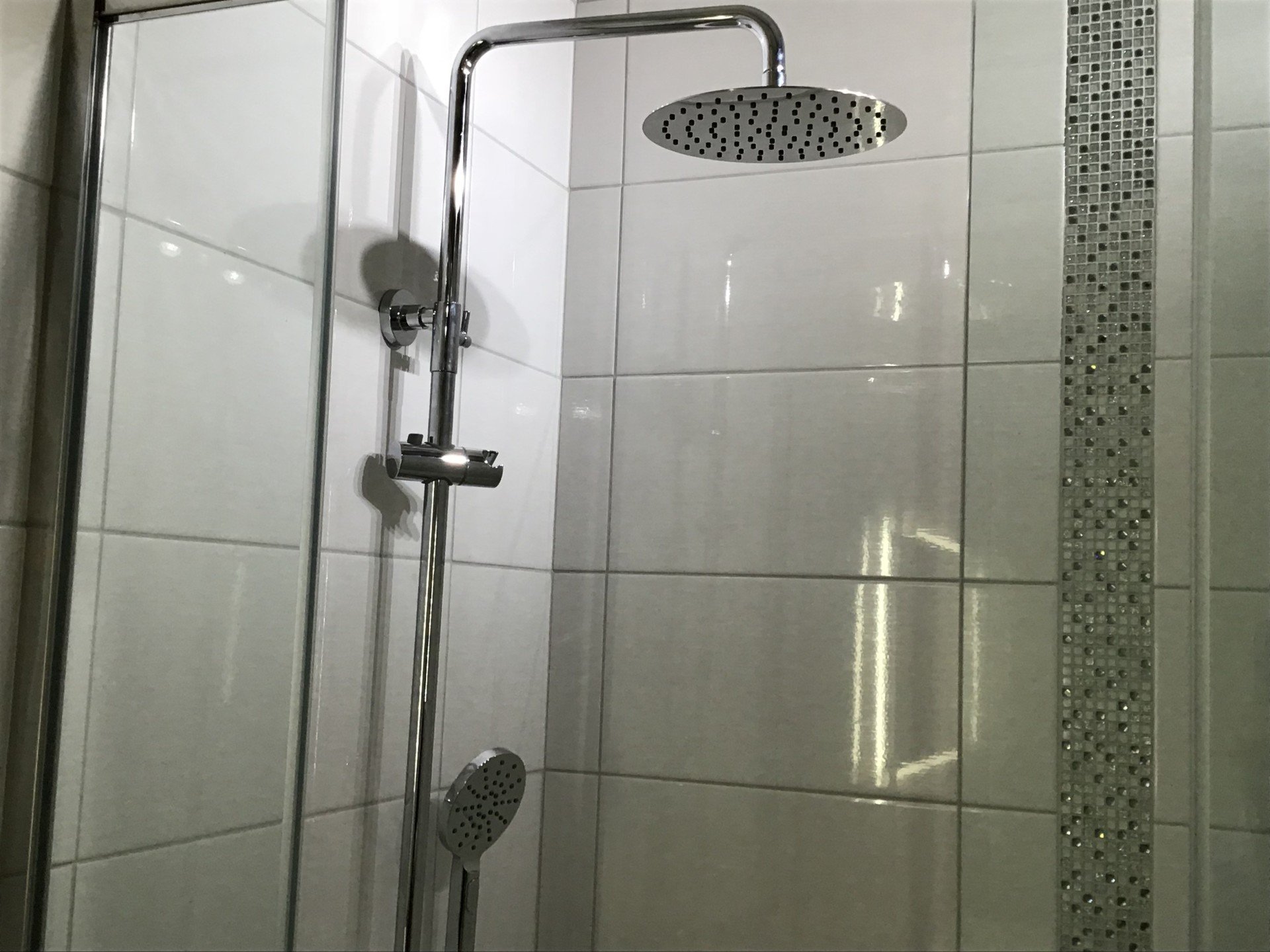 Kitchen and bathroom showroom in Hedge End | HTS Studios