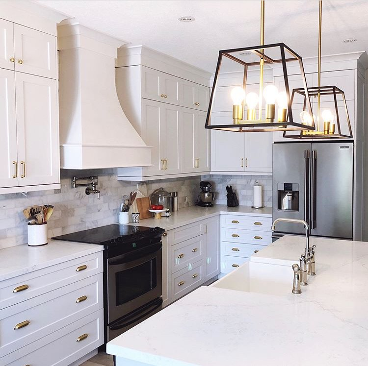 Mirelle & Design Barrie Custom Kitchens &