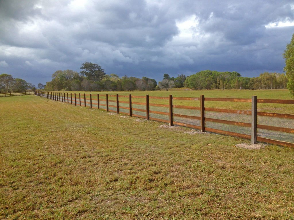 Hervey Bay Fencing P J Fencing