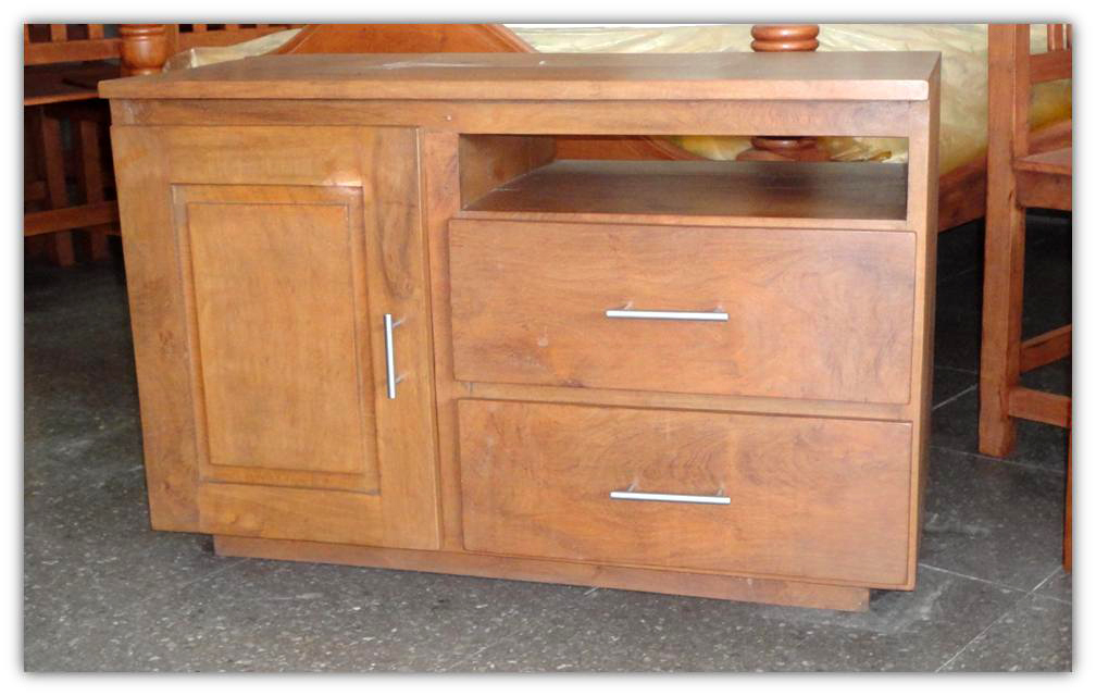 Muebles varios en Flores