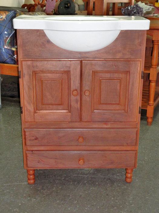 Muebles varios en Flores