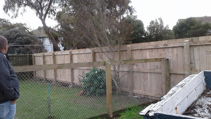 View of the fencing installed by experts 