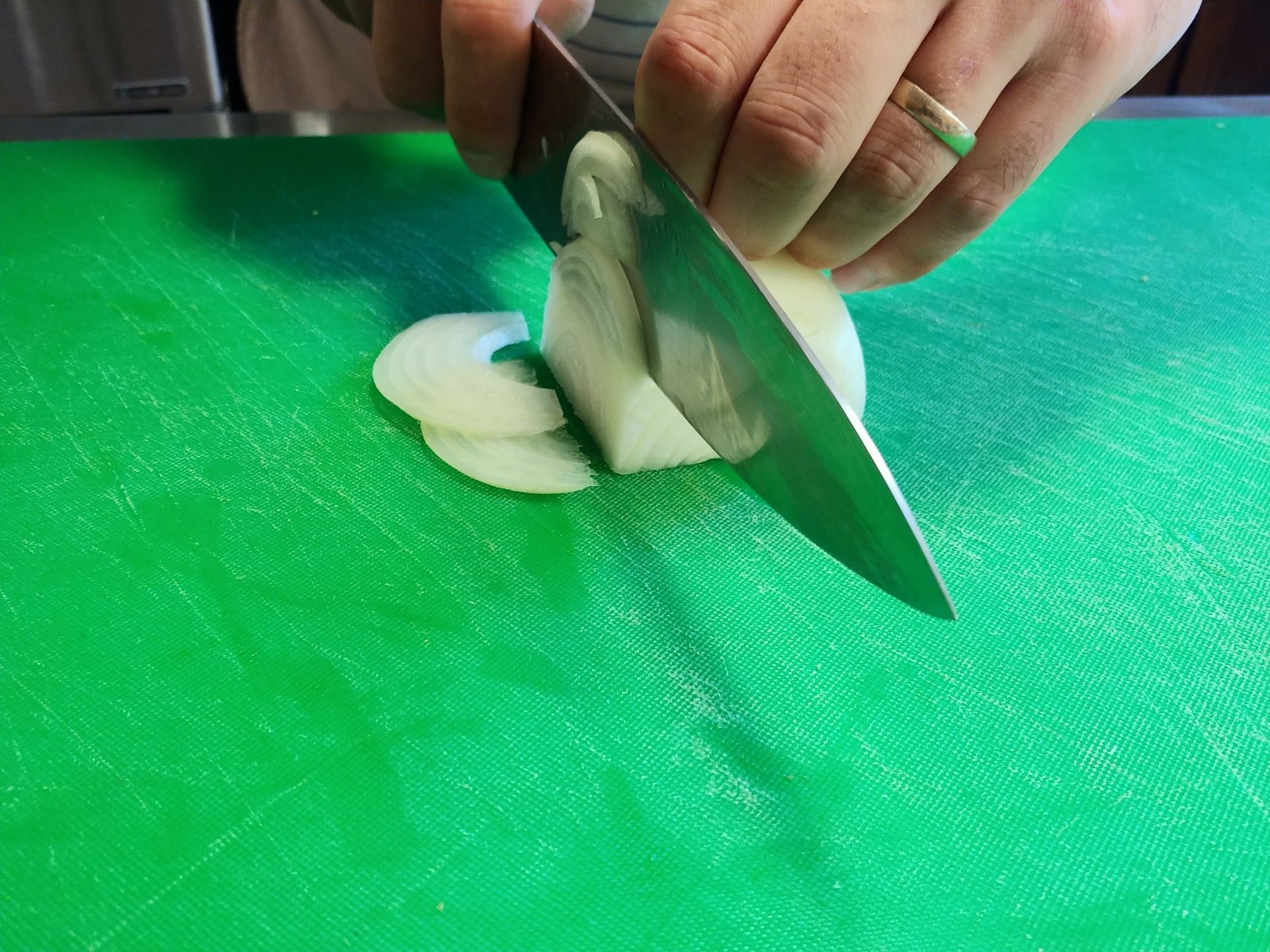 Knife Handling & Cutting Techniques