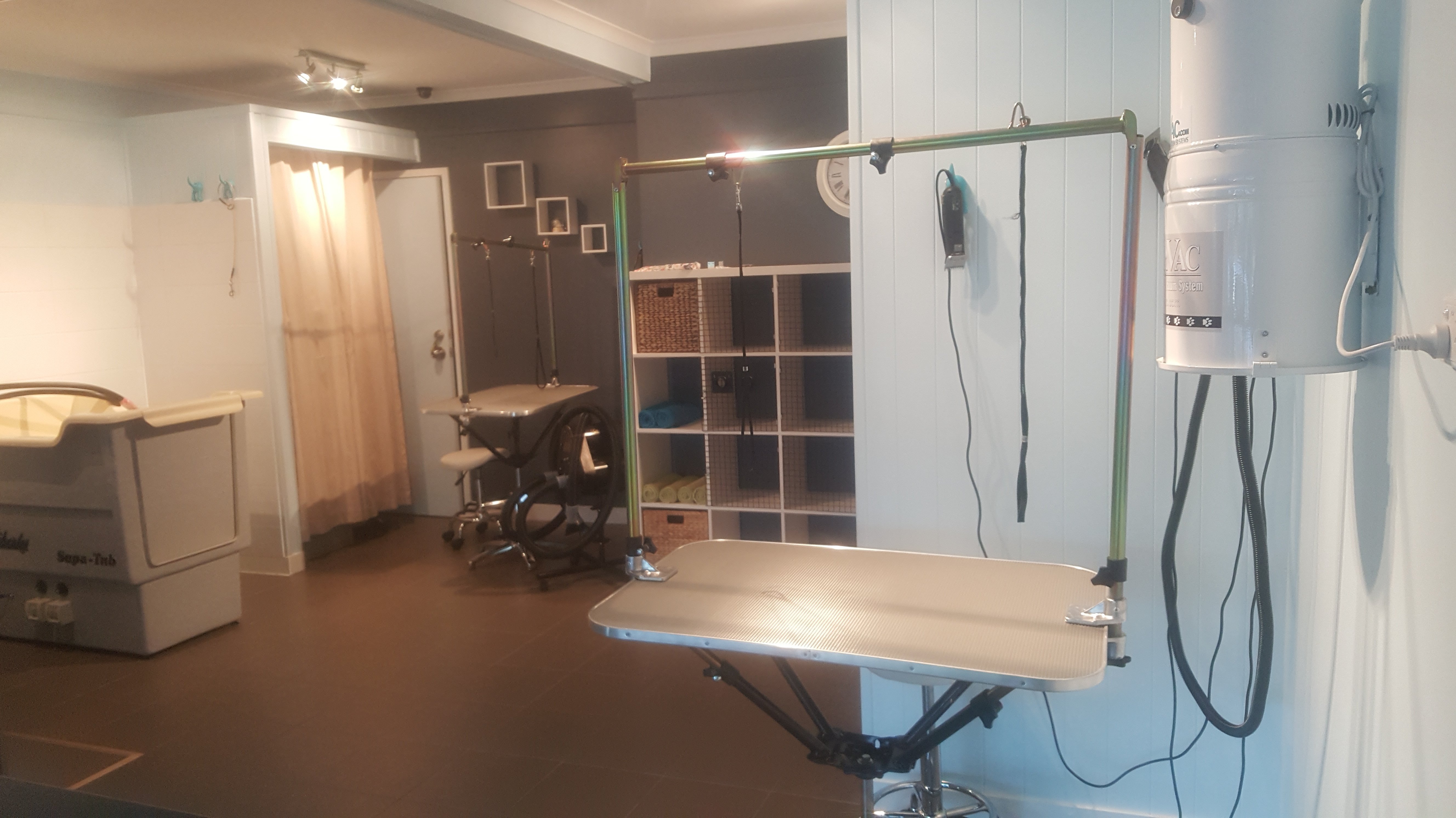 mobile dog grooming trailer