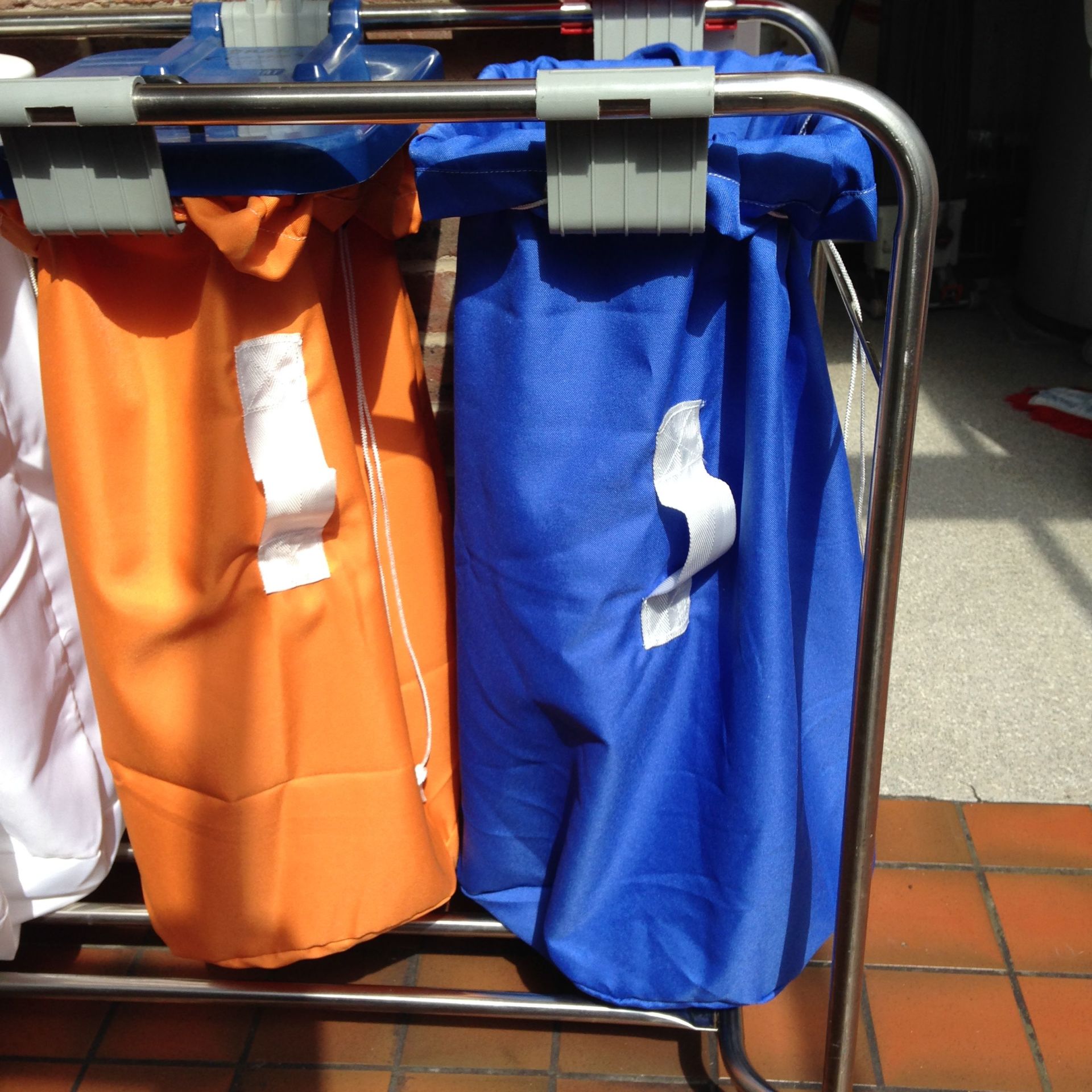 COMMERCIAL GRADE LAUNDRY BAGS