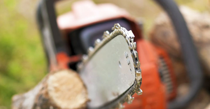 A very close view of an electric chainsaw