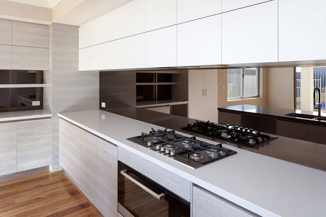 Glass Splashbacks Gold Coast | Gold Coast Shower Screens