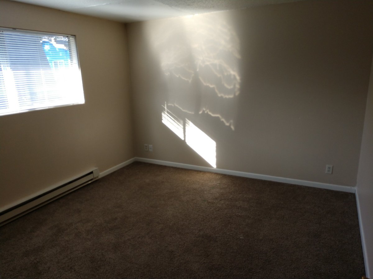 Crown Property Management, Inc. Holly Court Apartments