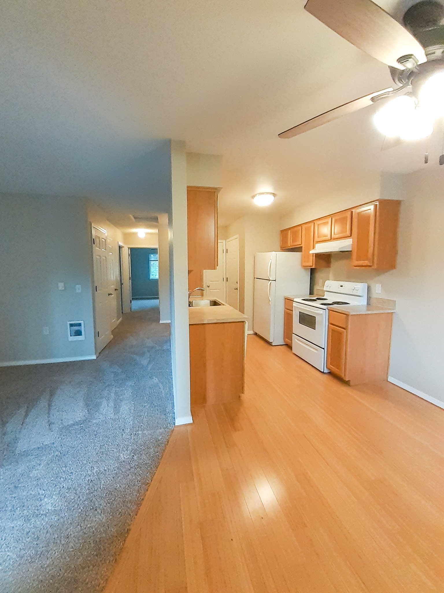 Crown Property Management, Inc. The Apartments at Cinnamon Lakes