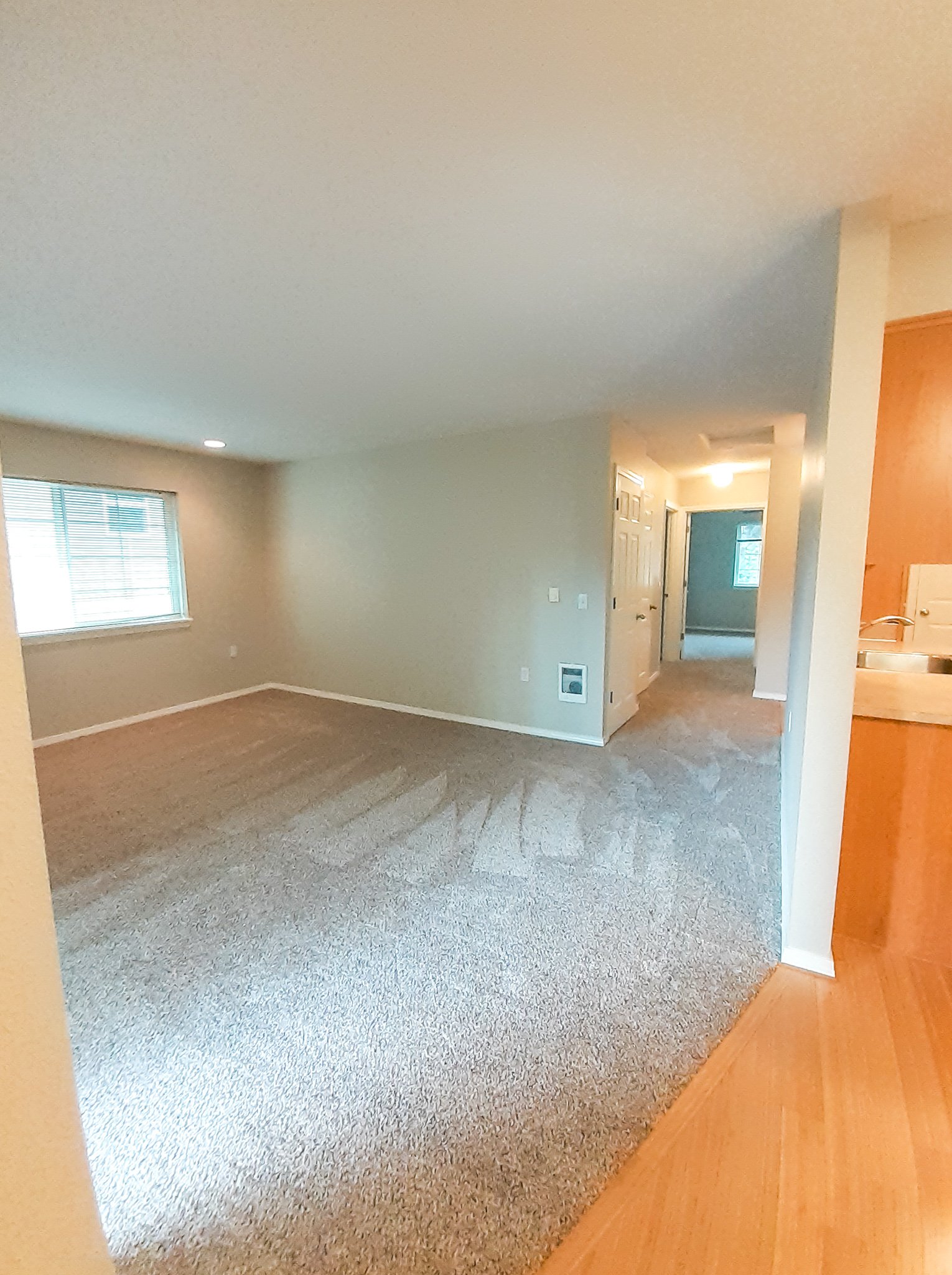 Crown Property Management, Inc. The Apartments at Cinnamon Lakes