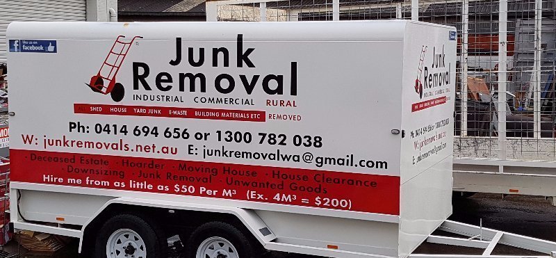 junk removal closed truck