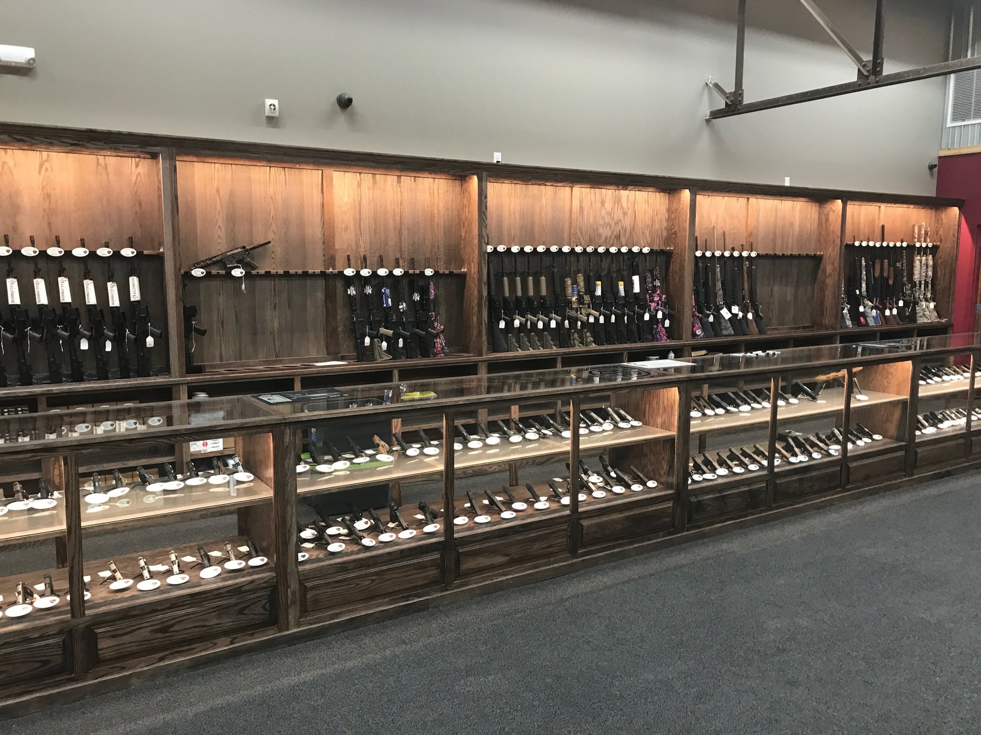 Rifles, Handguns, Shotguns, Ammo, Indoor Shooting Range Topeka, KS