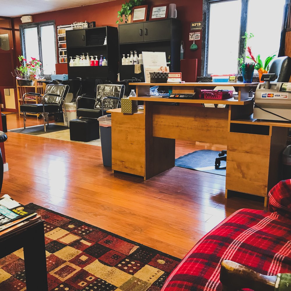 Hair Salon Bethlehem, PA Hairapy by Linda